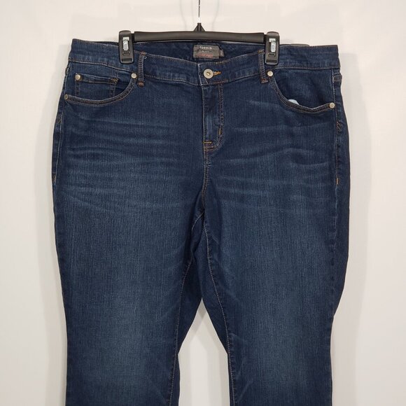 Torrid  Vintage Stretch Boyfriend Straight Dark Wash  Plus Size Women's Size 20R - Picture 4 of 5